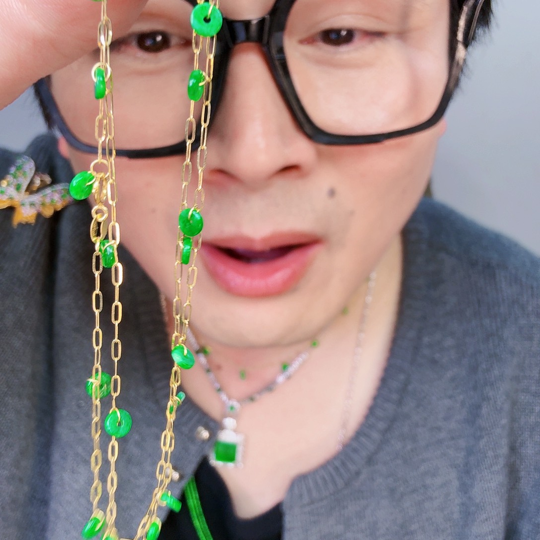 翡翠颈饰18K金镶嵌一个