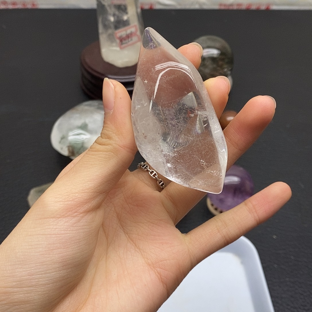 水晶未镶嵌珠宝半成品255水晶石