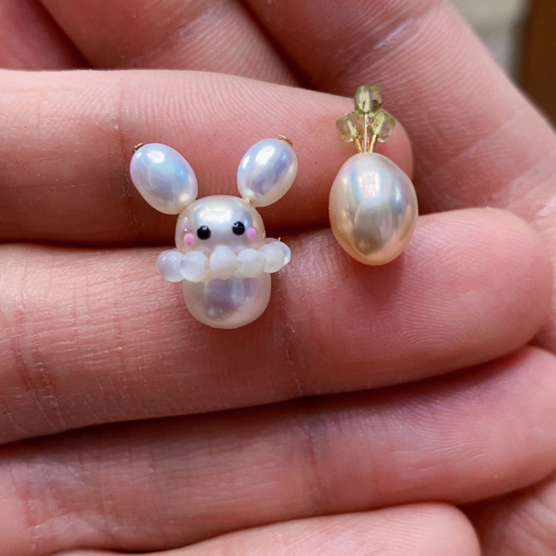 银S925镶嵌淡水珍珠耳钉