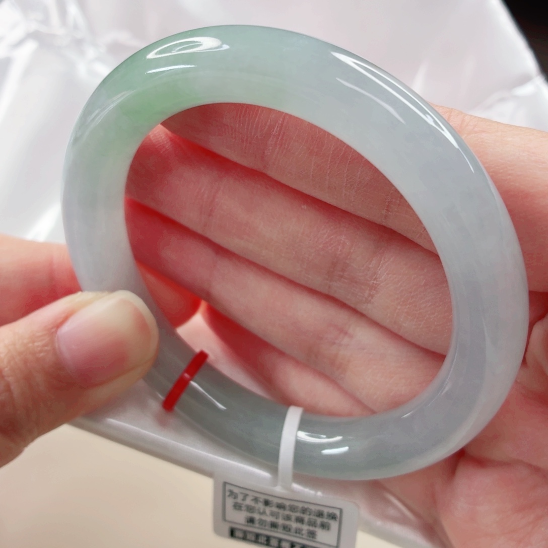 翡翠未镶嵌手镯53.2圈x413