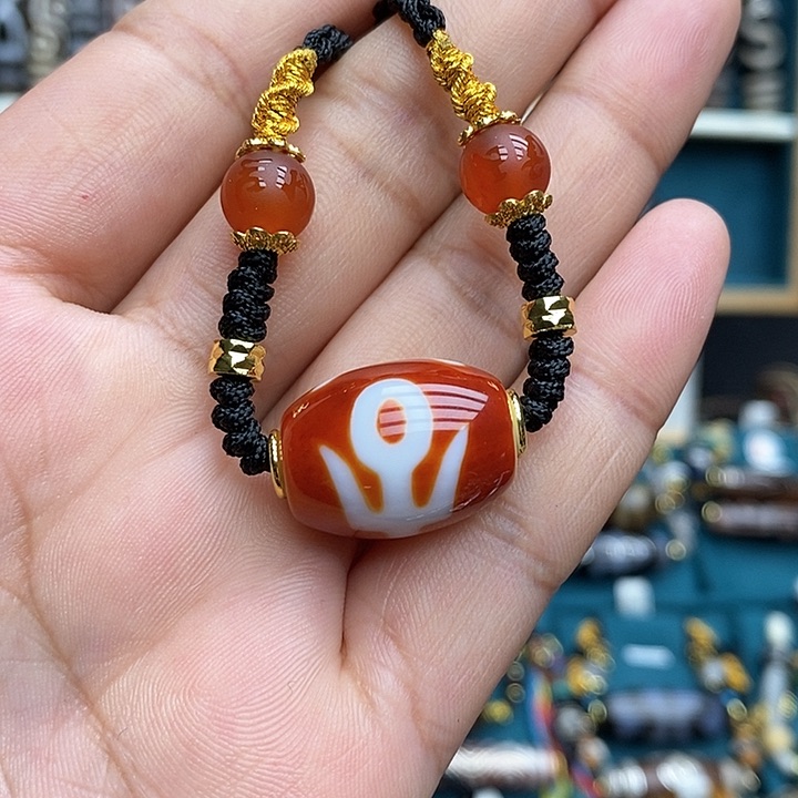 玛瑙/玉髓颈饰合金