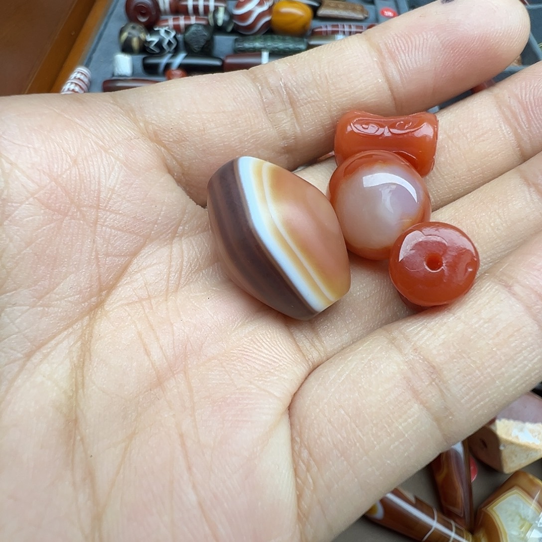 玛瑙/玉髓未镶嵌珠宝半成品