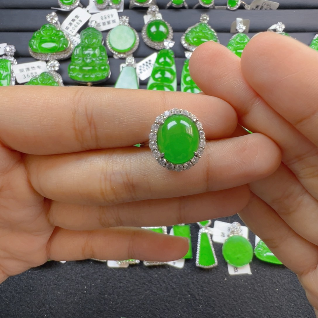 翡翠银S925镶嵌颈饰