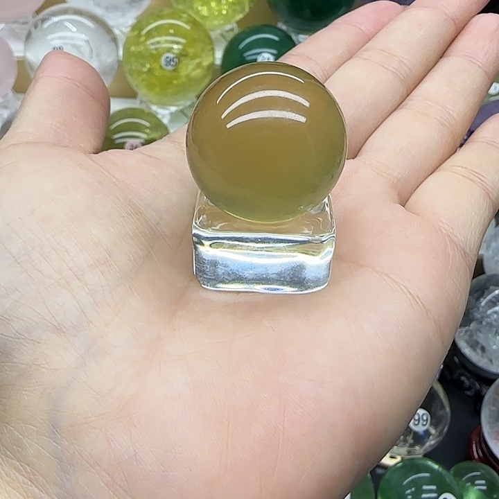 水晶未镶嵌珠宝半成品