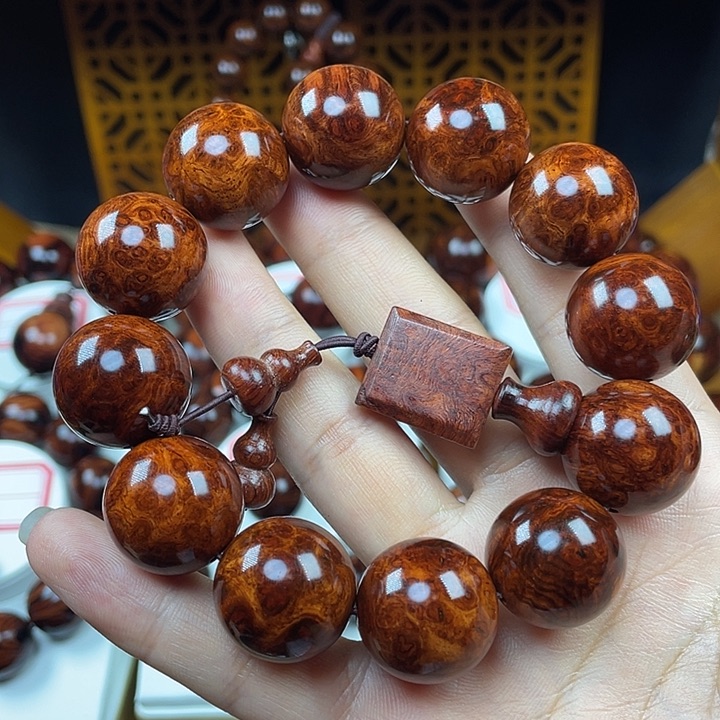 黄花梨/降香黄檀很****1黄花梨2.0留疤