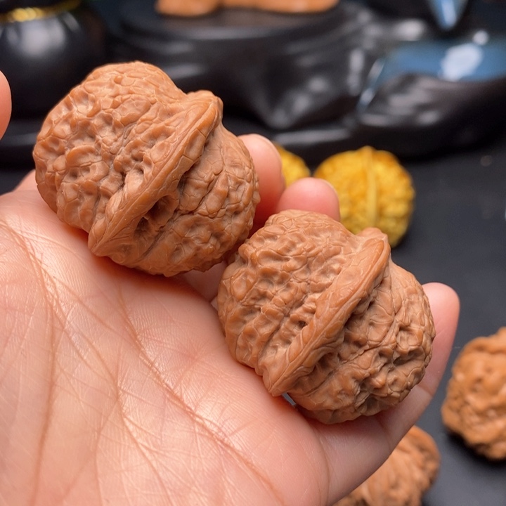 把件文玩核桃血麒麟38尺