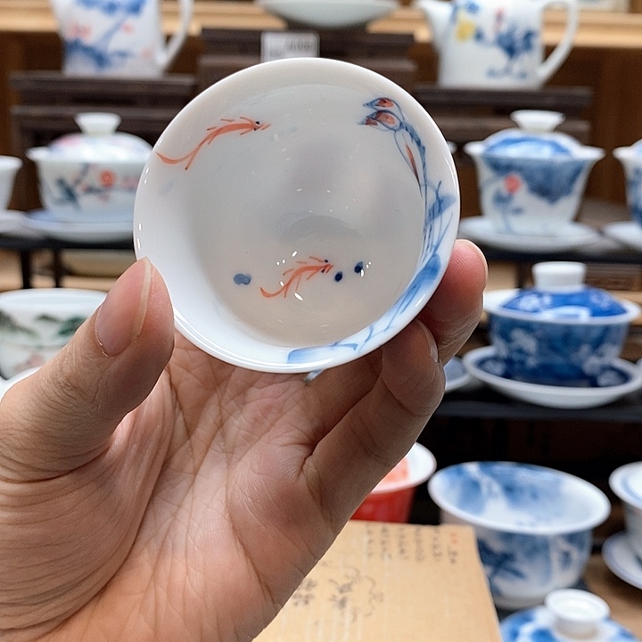 纯手绘内外绘荷花杯子60cc釉下彩微瑕福利款