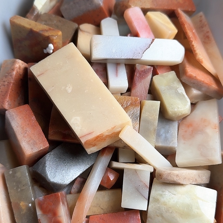 老挝石老挝石素质