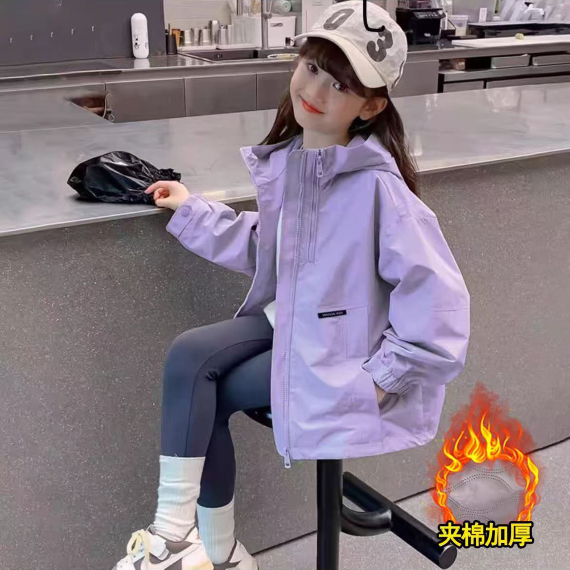 【现货】女童外套连帽冲锋衣秋冬2025新款儿童衣服加棉加厚连帽外套