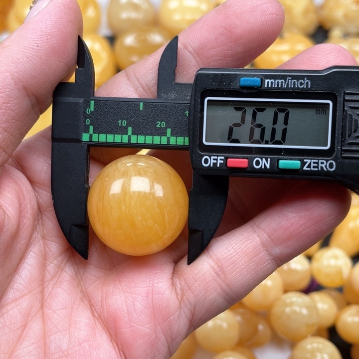 蜜蜡裸石未镶嵌青***场蜜蜡珠子