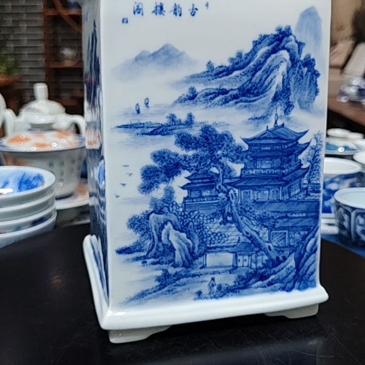 杯春**～景德镇陶瓷摆件