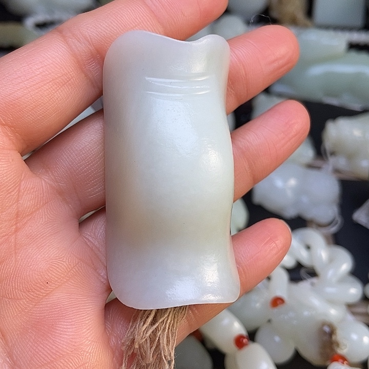 吊坠(不含链)未镶嵌和田玉