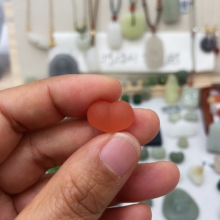 乖***麻南红玛瑙未镶嵌颈饰