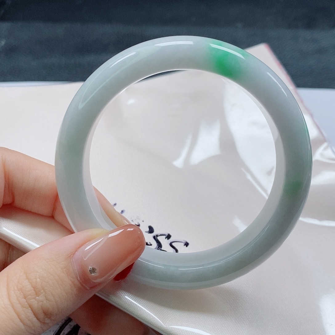 【闪购商品】未镶嵌手镯翡翠405号