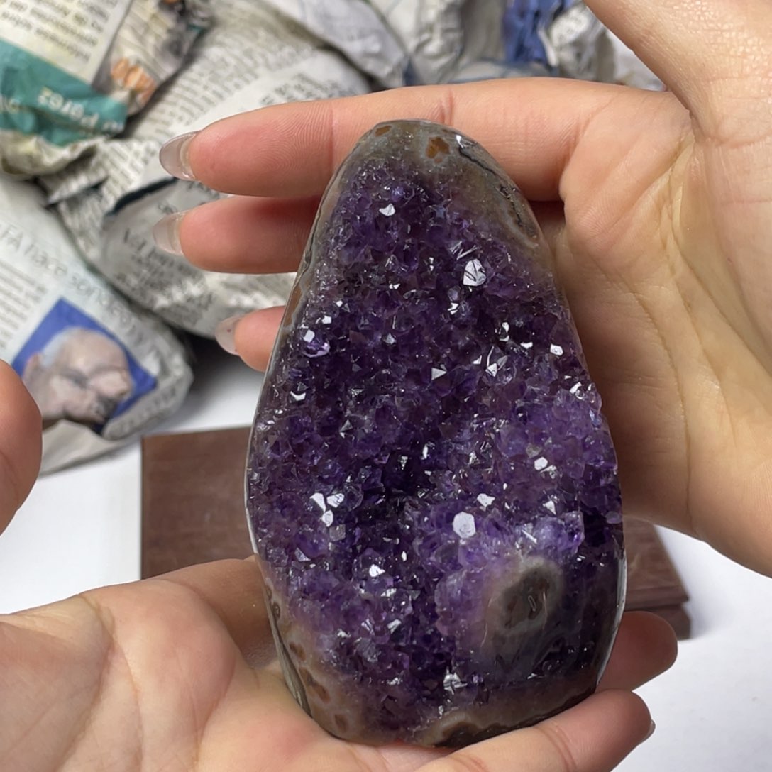紫晶大型摆件（非配饰）未镶嵌