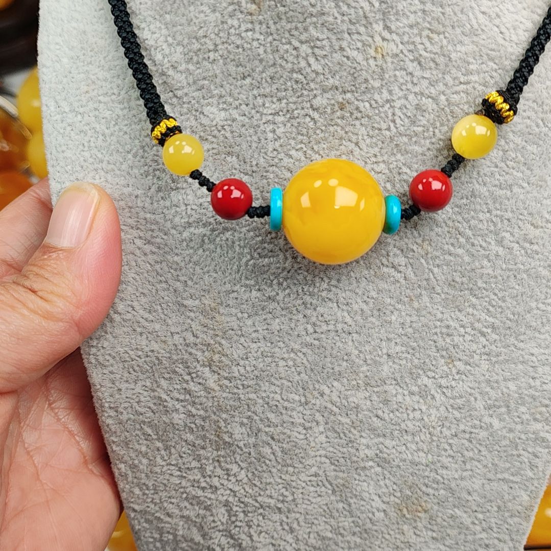 蜜蜡吊坠(赠链)未镶嵌