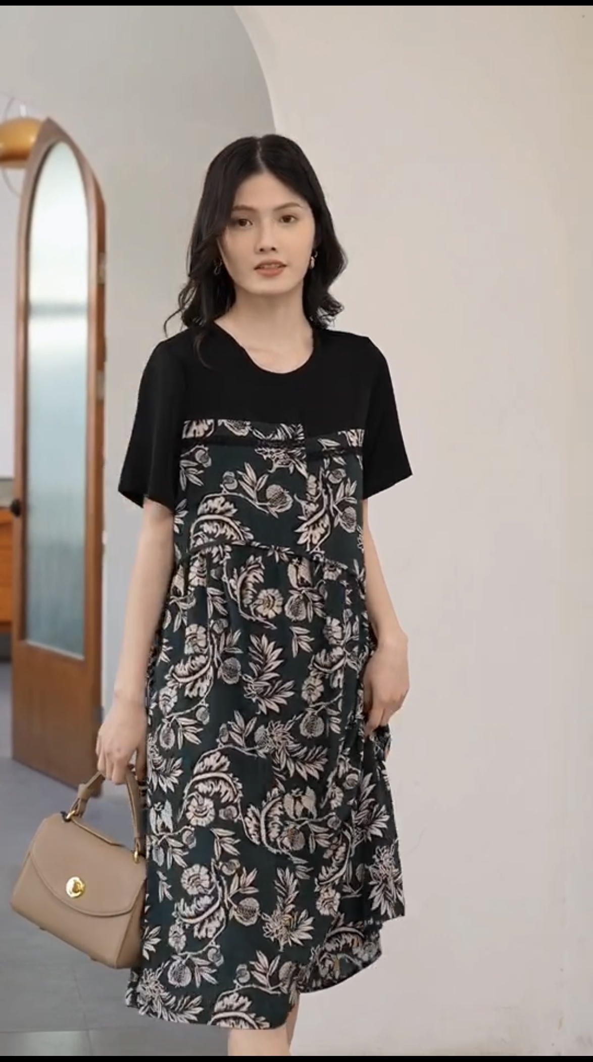 桑蚕丝中长裙常规A字裙街头风拼接高腰短袖印花连衣裙