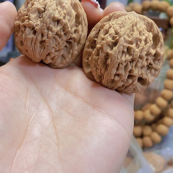 【闪购商品】文玩核桃把件42.5虎头