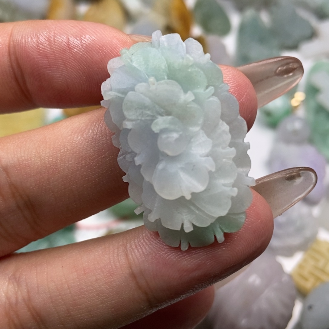 定制翡翠未镶嵌翡翠