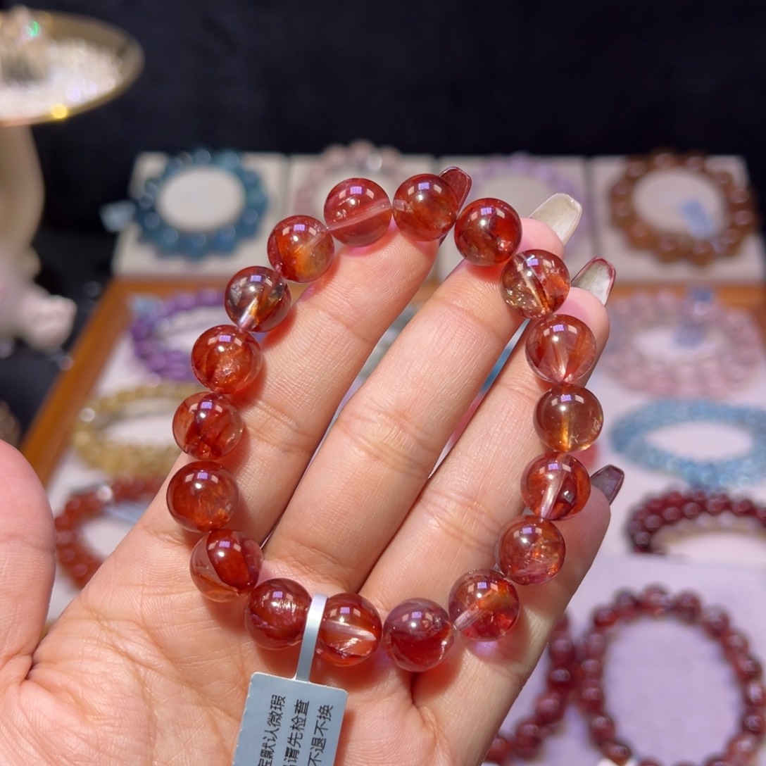 水晶手串未镶嵌?****意电光红胶花10.9m m