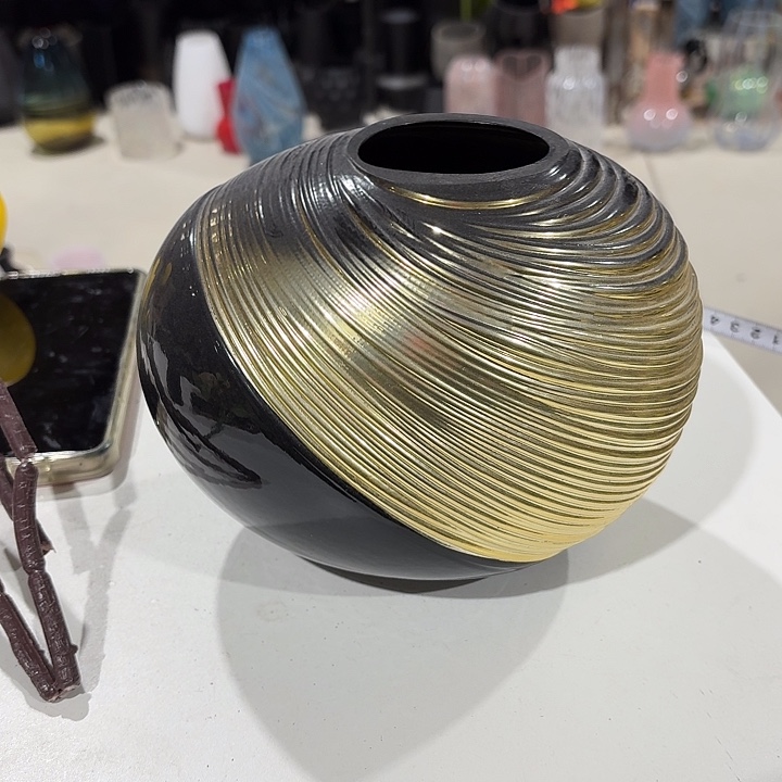 高度20厘米45788花瓶