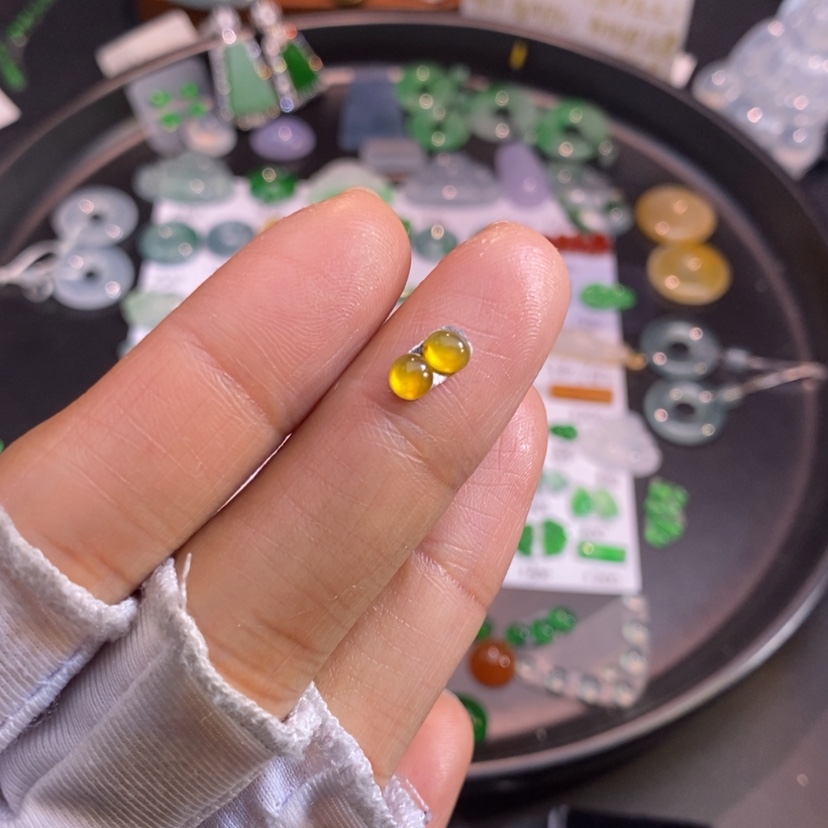 【闪购商品】翡翠挂件未镶嵌蛋