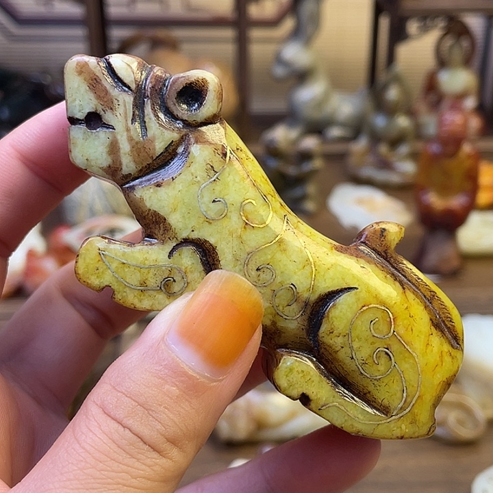 未镶嵌和田玉（糖玉）挂件