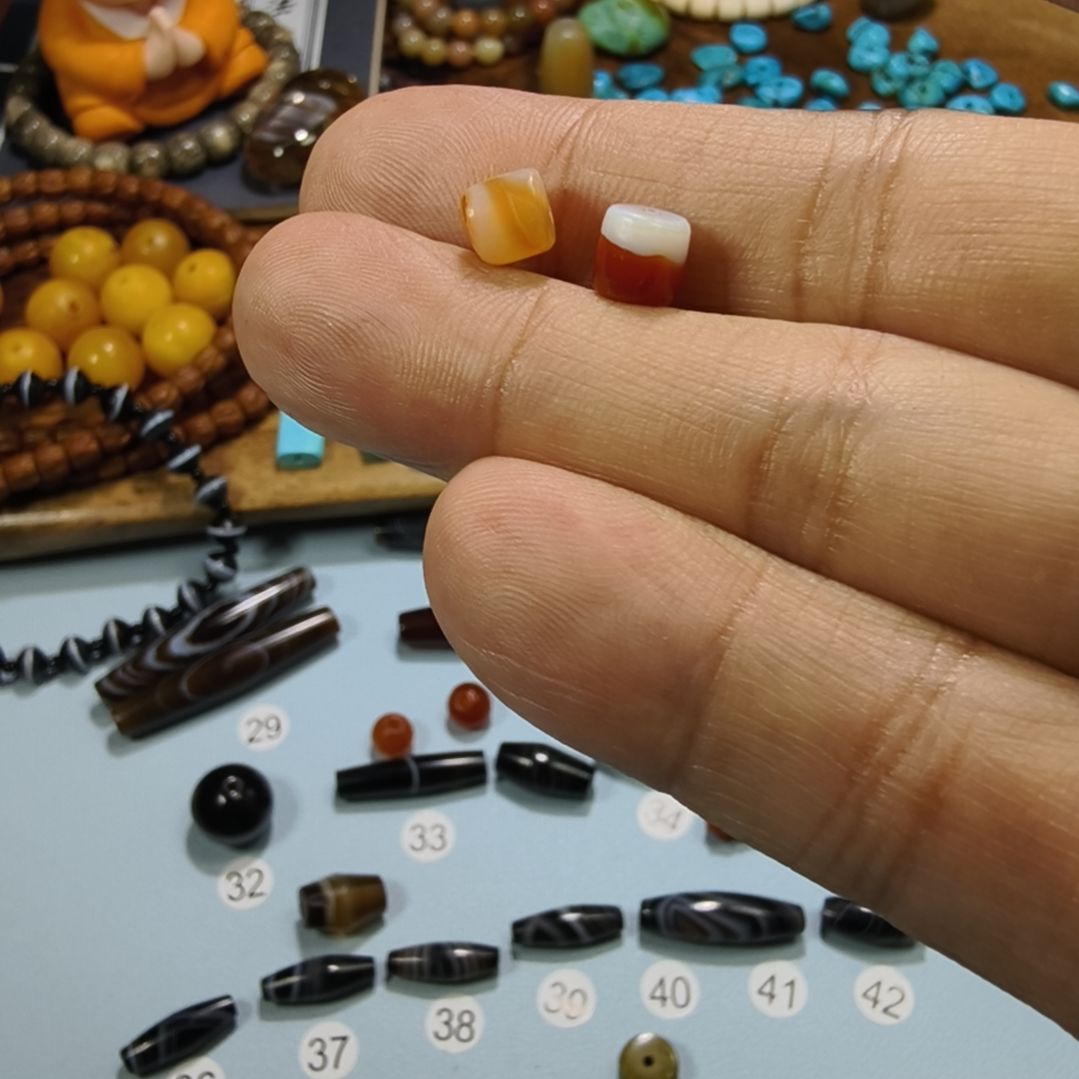 P***r玛瑙/玉髓未镶嵌天然原矿玛瑙