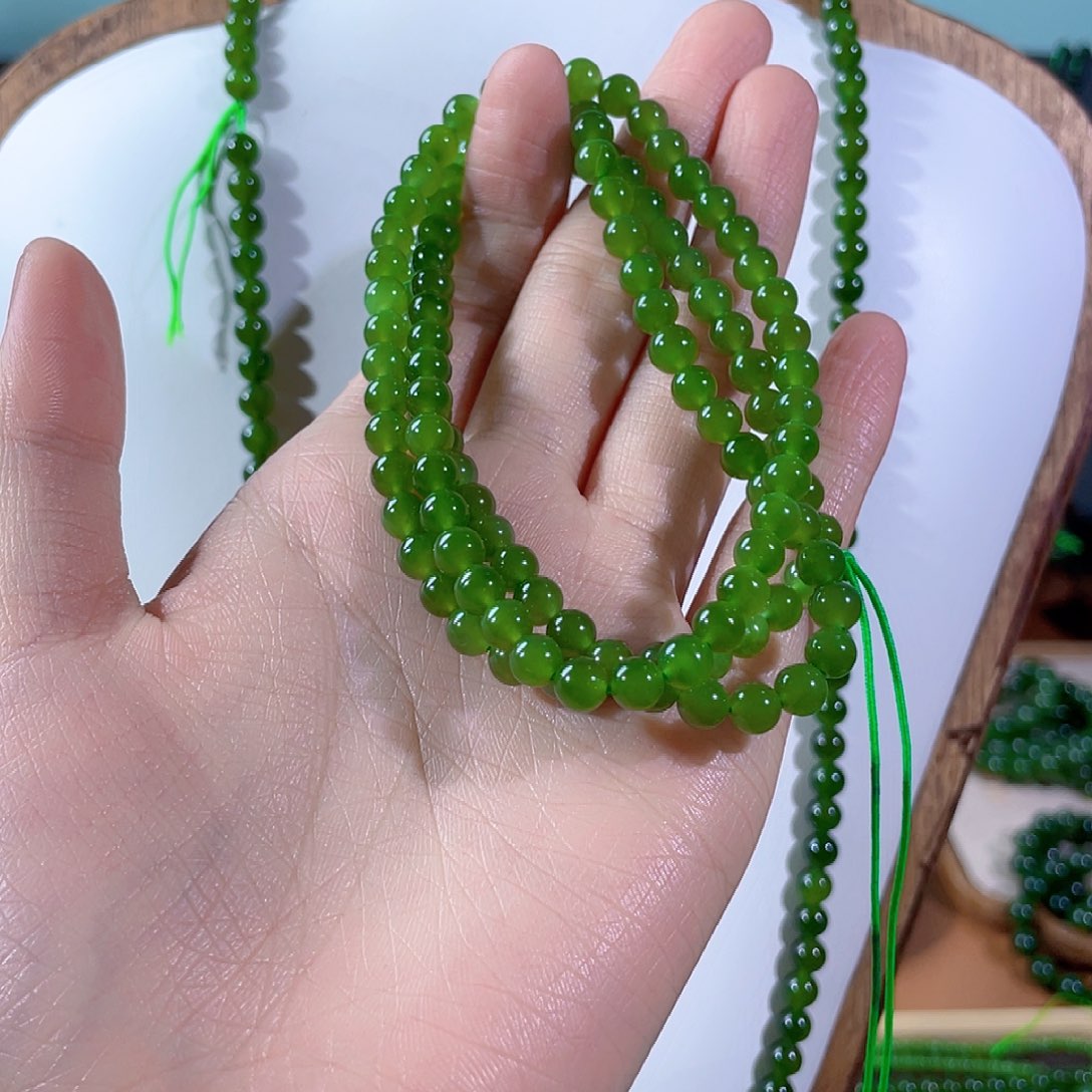 和田玉未镶嵌颈饰6