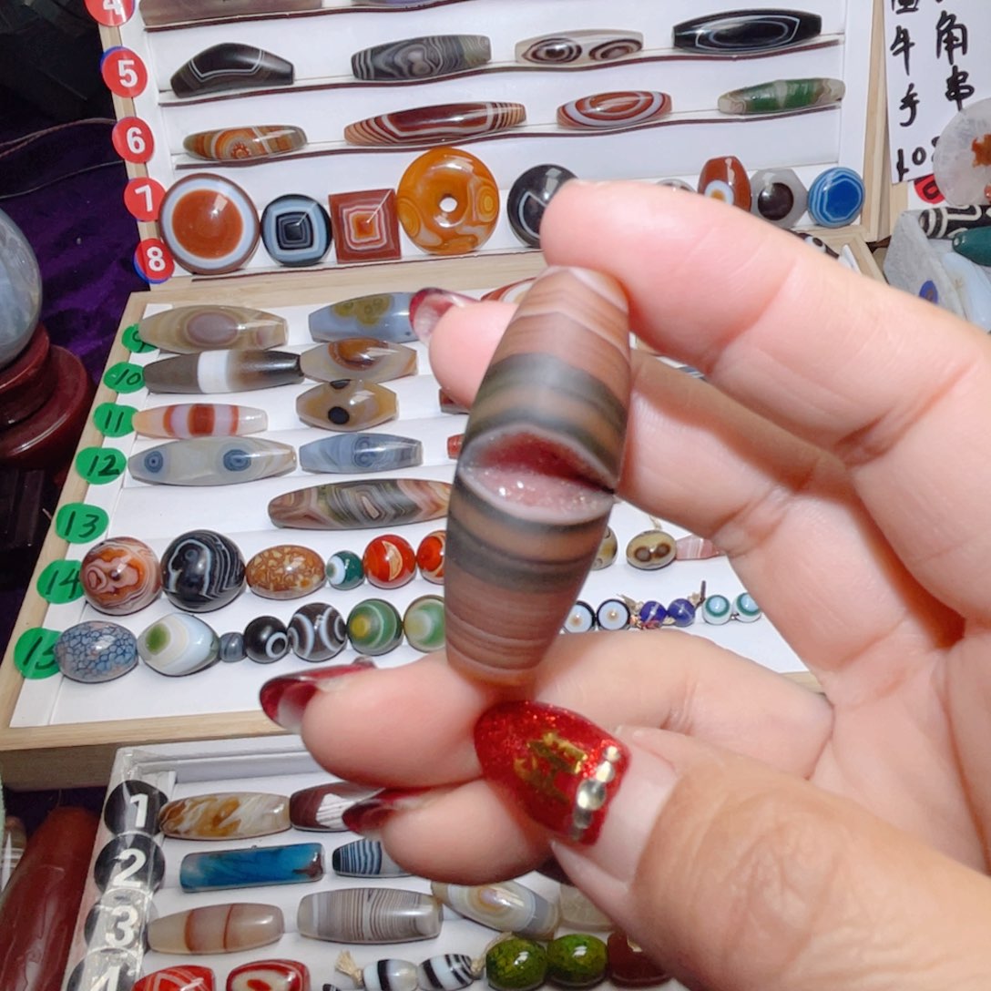 玛瑙/玉髓颈饰未镶嵌