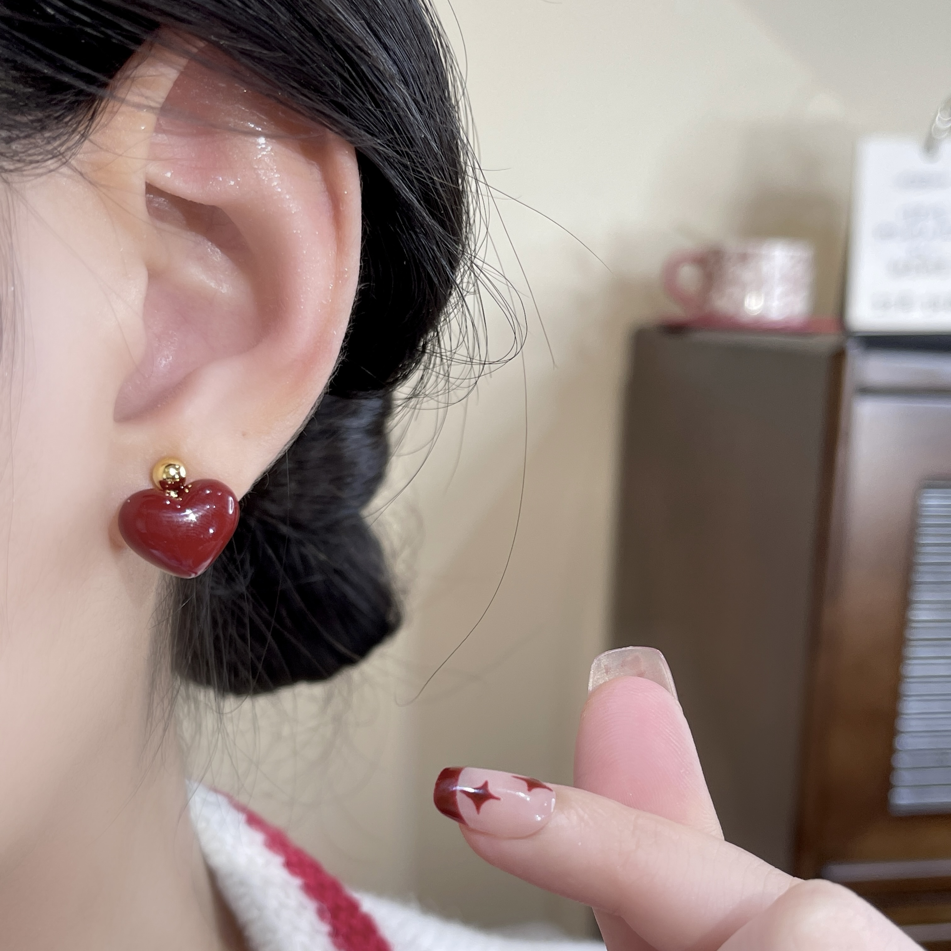  A-329 法式复古安可拉红爱心耳钉女圣诞甜美气质耳饰