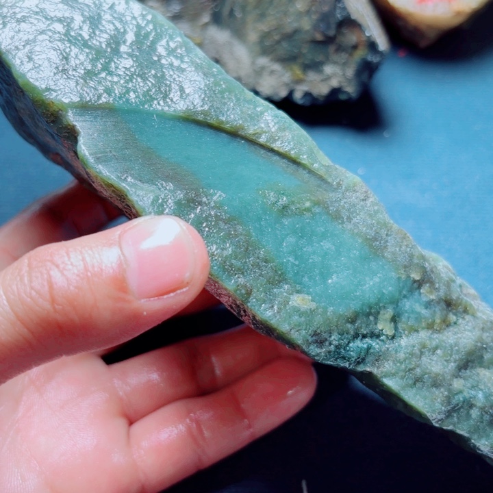 和田玉未镶嵌珠宝奇石