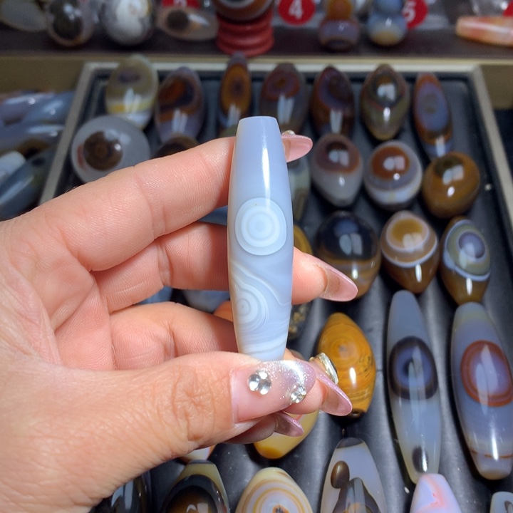 玛瑙/玉髓未镶嵌颈饰吊坠