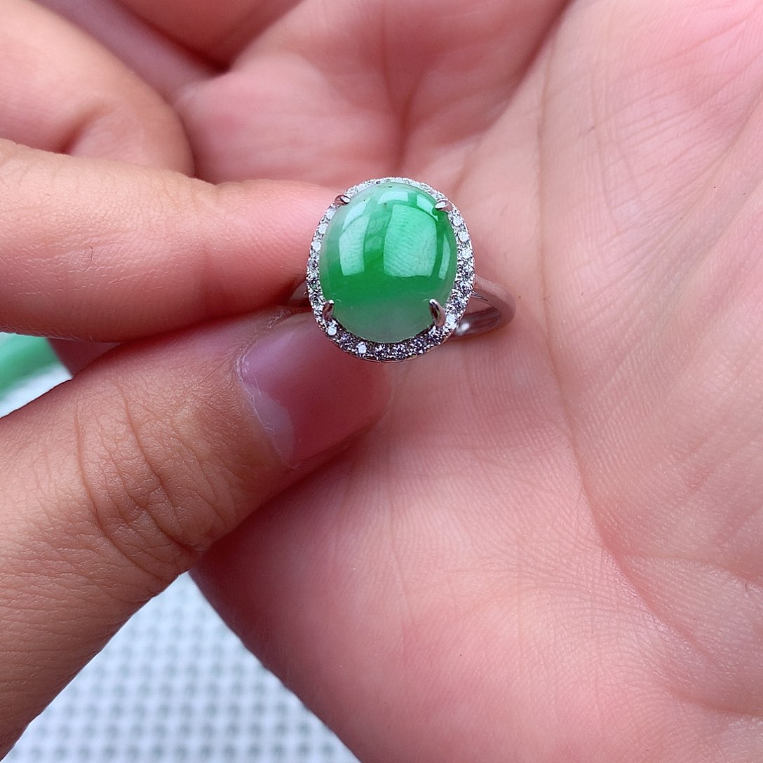 翡翠挂件银S925镶嵌炸**雀翡翠