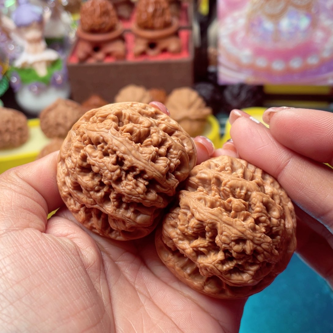 【闪购商品】文玩核桃把件南****执粗筋