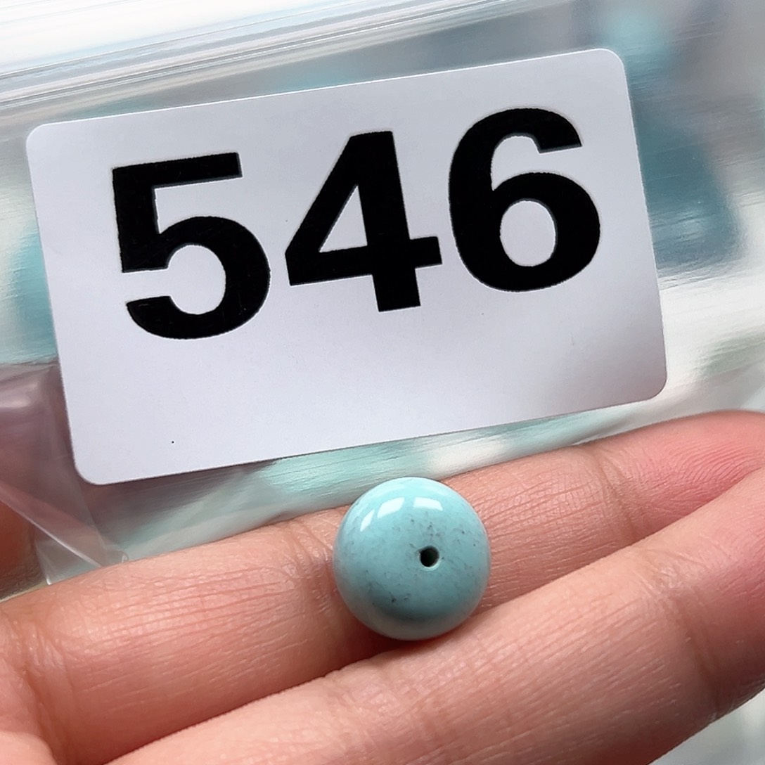 绿松石颈饰未镶嵌