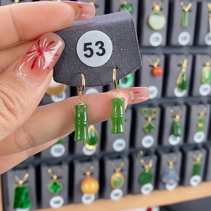 和田玉耳饰18K金镶嵌