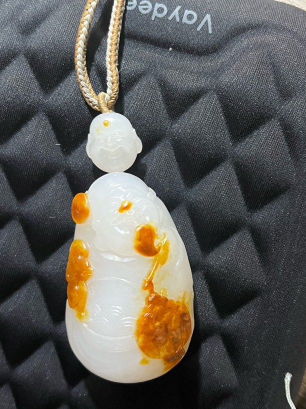 新疆和田玉小挂件儿