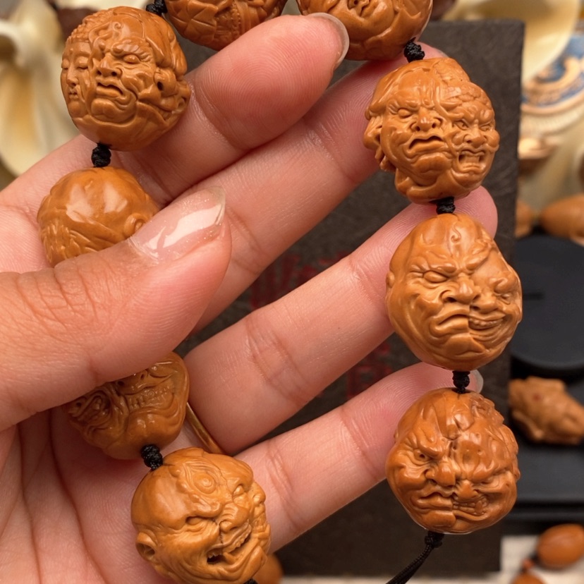 【闪购商品】橄榄核吊坠橄榄手工雕刻工艺