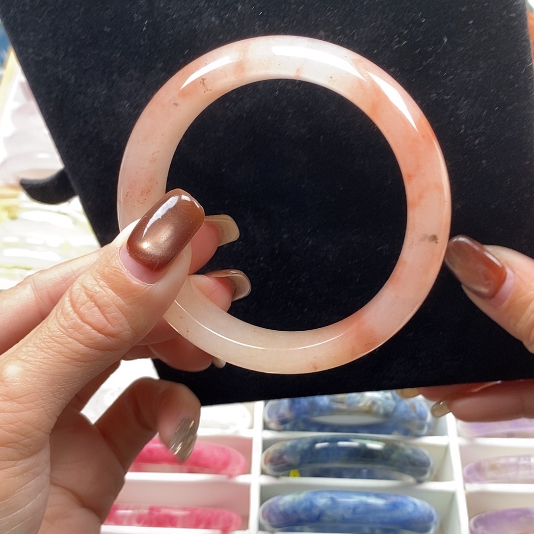 未镶嵌手镯水晶桃花酿