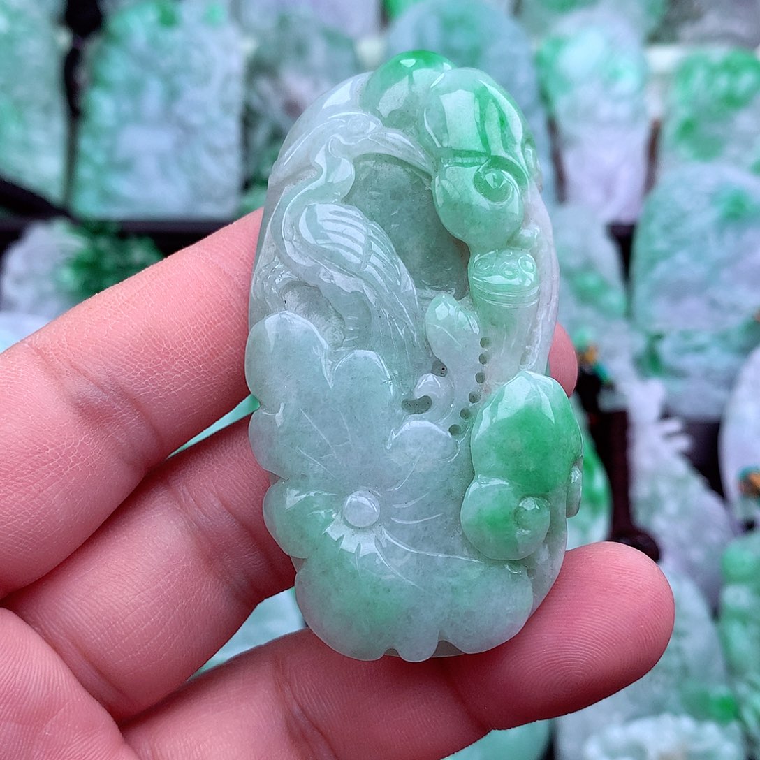 翡翠吊坠(不含链)未镶嵌