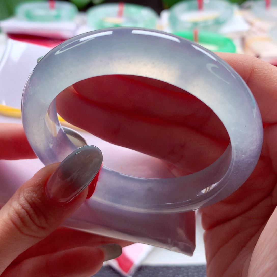 翡翠手镯未镶嵌52.7 炸光蓝钢种水 灵