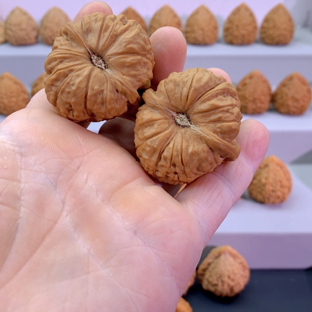 文玩核桃把件42南瓜墩