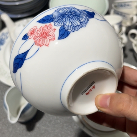 其他瓷5寸碗一个有底