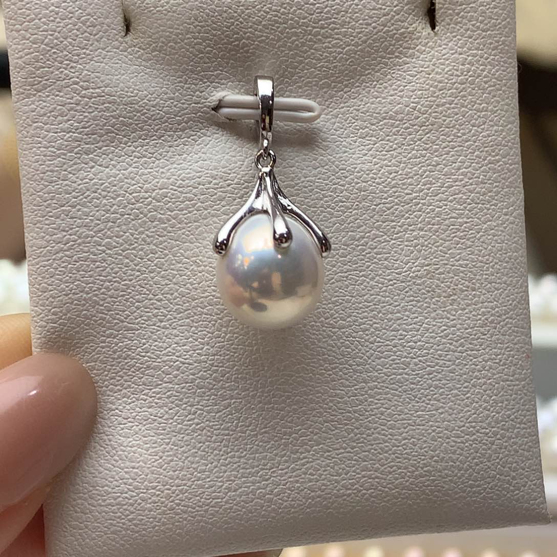 淡水珍珠银S925镶嵌颈饰