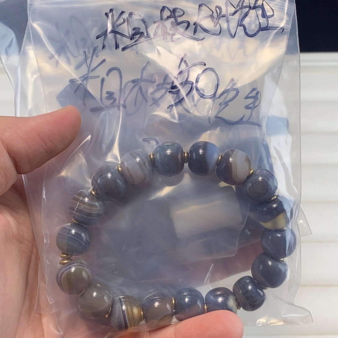 合金颈饰玛瑙/玉髓粗****?