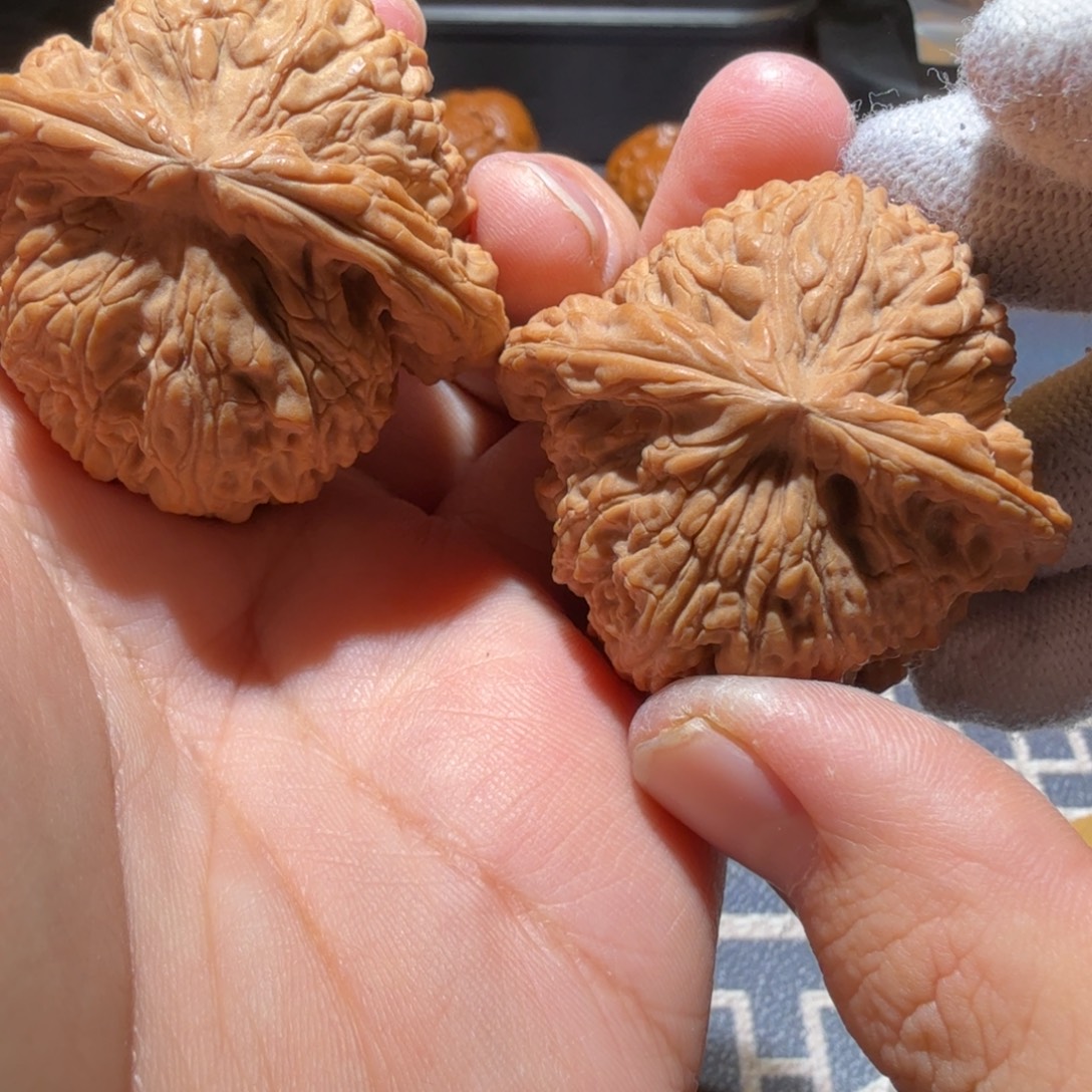 文玩核桃把件南疆