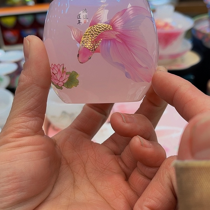 段泥茶杯啦咯哦哦啦啦啦啦哦哦啦