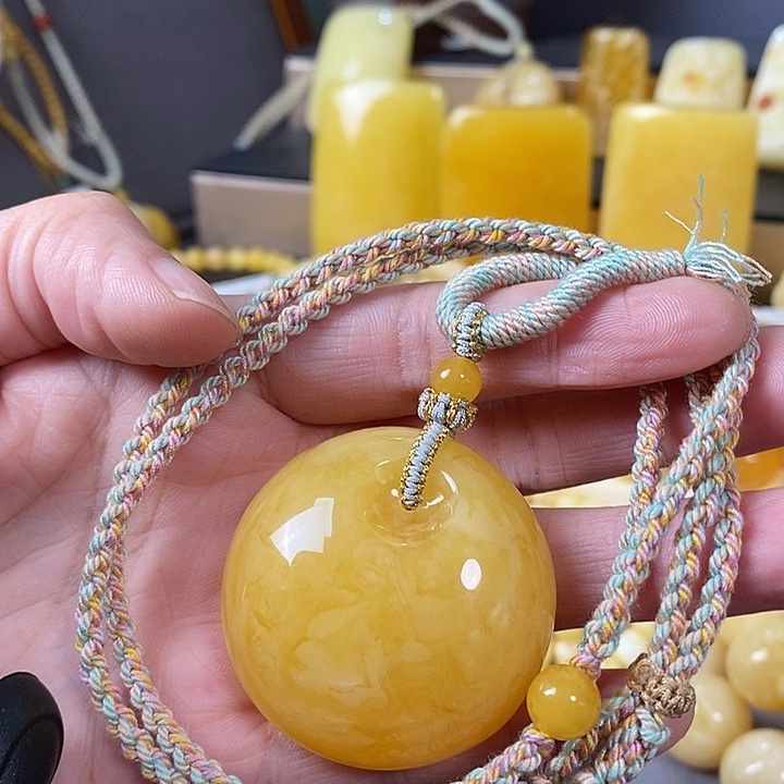 琥珀未镶嵌裸石公主扣