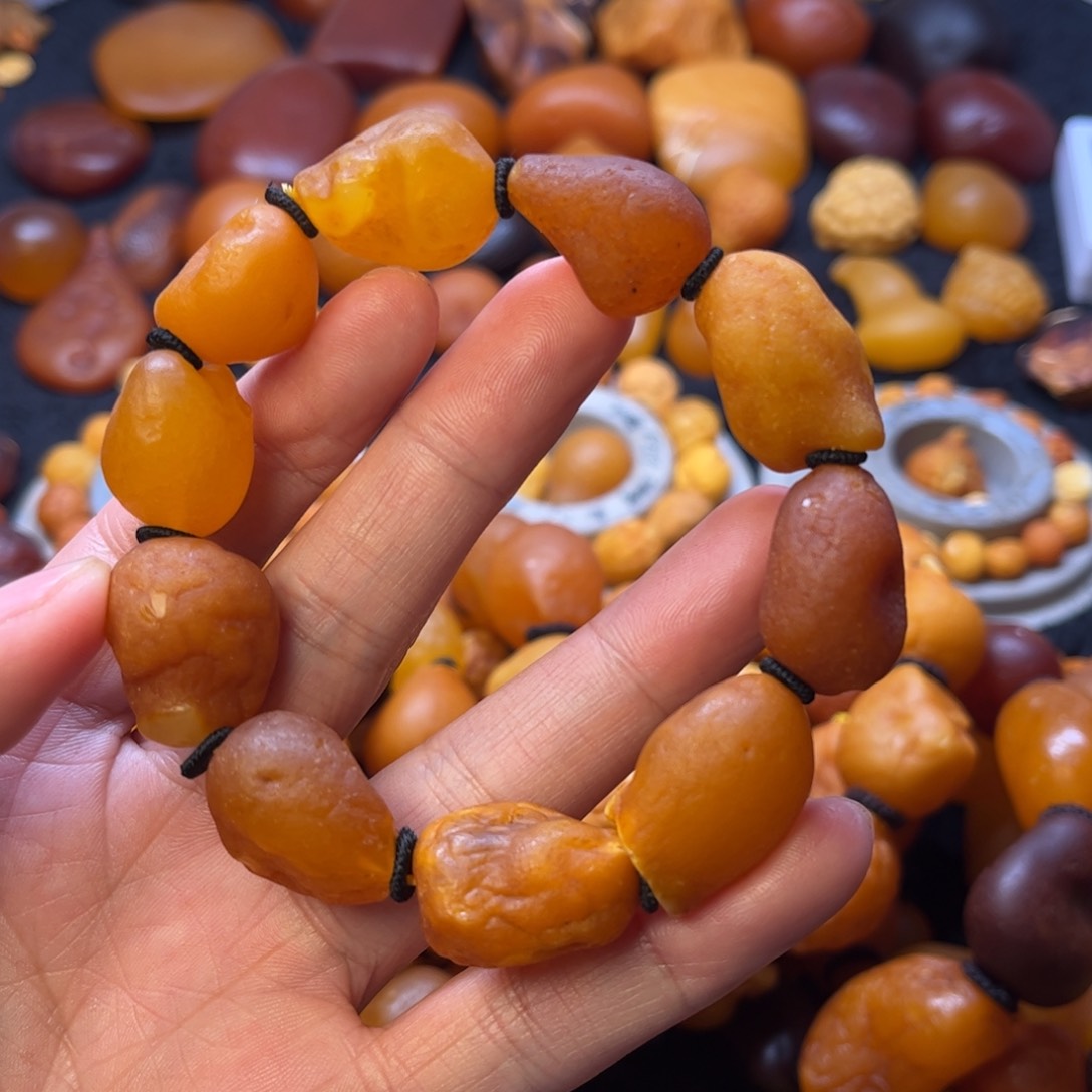 琥珀裸石未镶嵌天然蜜蜡手串